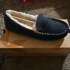 NWT Koolaburra by Ugg Slippers